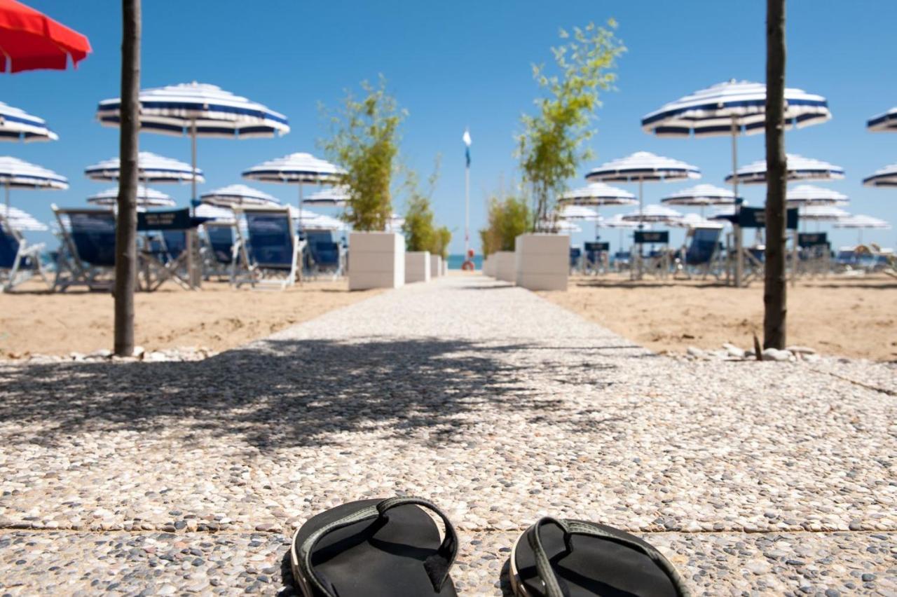Hotel Parco Delle Rose Silvi Marina Esterno foto