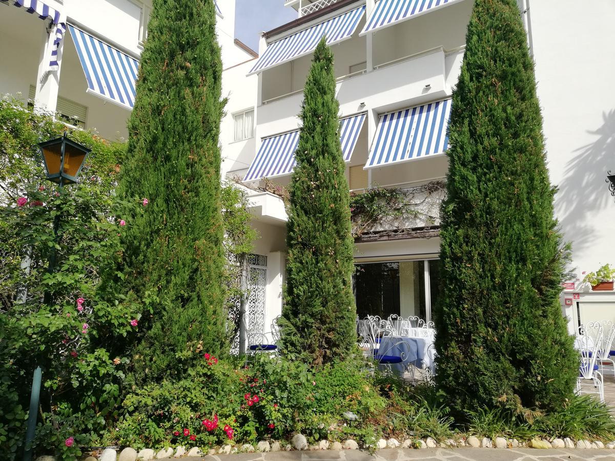 Hotel Parco Delle Rose Silvi Marina Esterno foto