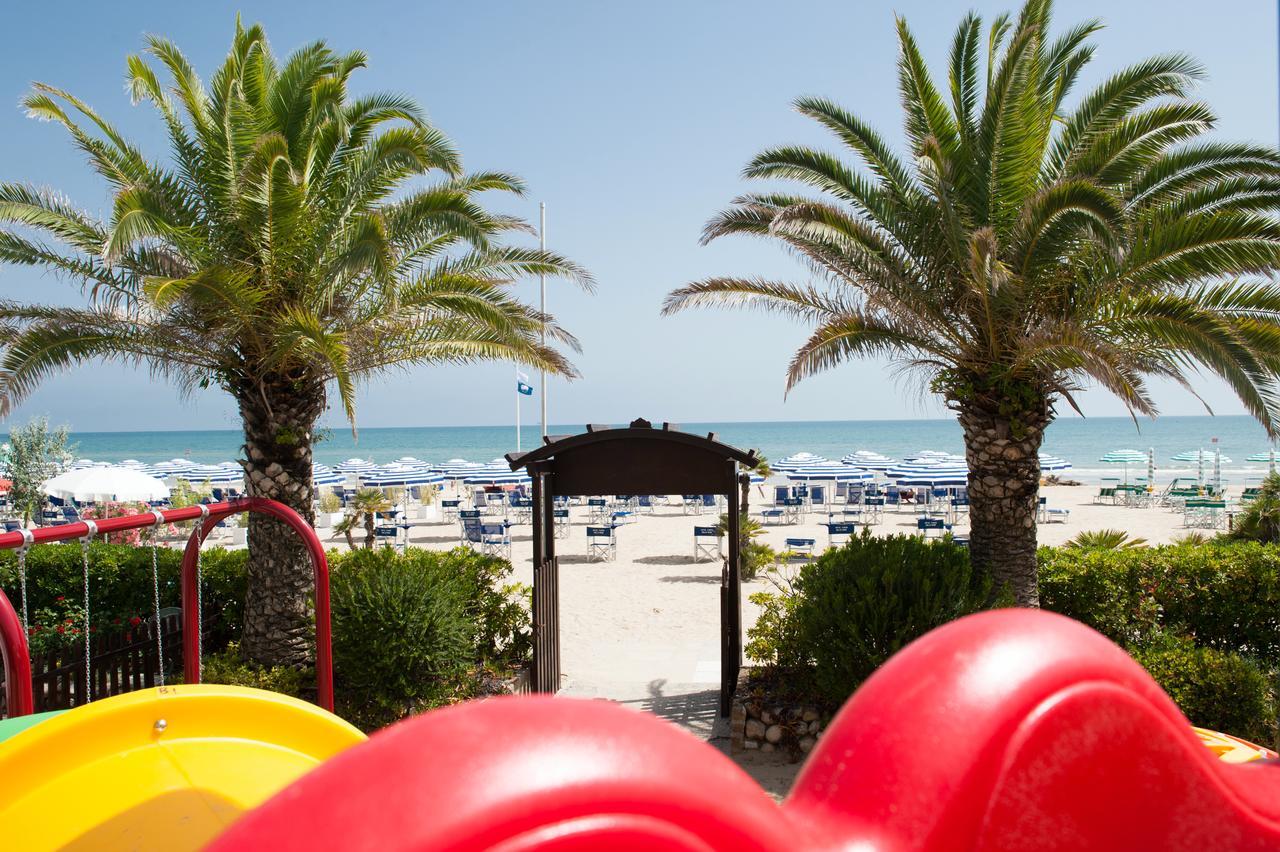 Hotel Parco Delle Rose Silvi Marina Esterno foto